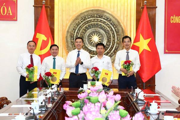 Thanh Hóa kiện toàn đội ngũ cán bộ chủ chốt ở nhiều cơ quan, đơn vị