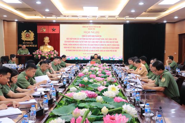 Công an Hà Nội công bố quyết định thanh tra một số đơn vị