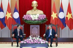 Thủ tướng Lào chúc mừng những thành tựu của Việt Nam dưới sự lãnh đạo của Tổng Bí thư, Chủ tịch nước Tô Lâm