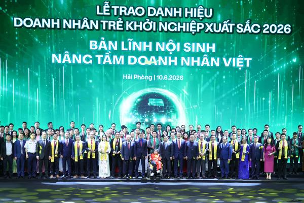 Phó Thủ tướng Nguyễn Văn Thắng dự lễ trao danh hiệu Doanh nhân trẻ khởi nghiệp xuất sắc 2026