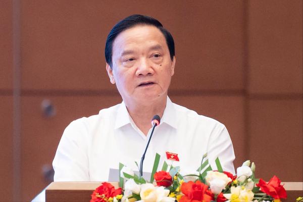 Dứt khoát từ bỏ tư duy “không quản được thì cấm”, chủ động chấp nhận rủi ro có kiểm soát