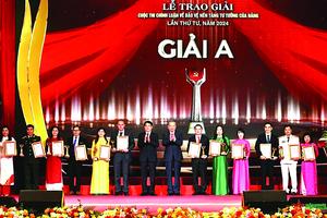Đấu tranh phòng, chống tham nhũng: Vai trò báo chí trong bảo vệ nền tảng tư tưởng của Đảng