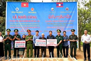 Khởi công xây dựng "Nhà nghĩa tình biên giới Việt Nam - Lào" tại Quảng Trị và Sê Pôn