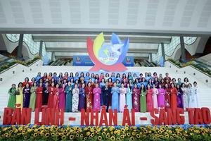 Khơi dậy khát vọng cống hiến, phát huy sức mạnh phụ nữ Việt Nam trong kỷ nguyên mới