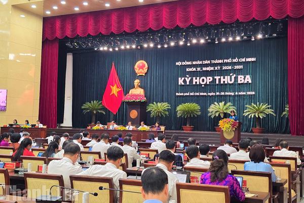 HĐND TPHCM thông qua 56 nghị quyết quan trọng, tạo đà phát triển bền vững