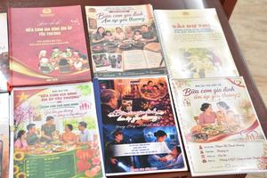 Công an Thanh Hóa thi viết về Ngày Gia đình Việt Nam