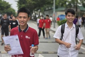 Bộ Giáo dục và Đào tạo công bố phổ điểm 12 môn thi tốt nghiệp THPT 2026