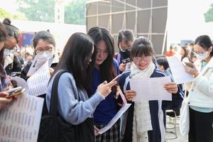 Đại học Quốc gia Hà Nội áp mức điểm sàn xét tuyển năm 2026 là 19 điểm