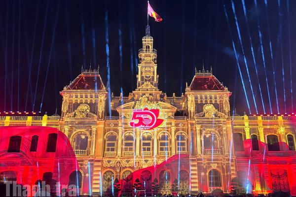 TPHCM: Chương trình nghệ thuật trình chiếu 3D Mapping mừng 50 năm mang tên Bác