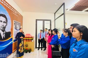 Bản sắc văn hóa, con người TPHCM - Động lực mềm cho sự phát triển