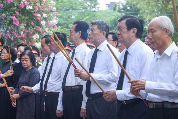 Thủ tướng Lê Minh Hưng: Bằng mọi giá, phải nỗ lực, quyết tâm cao nhất để tìm kiếm, quy tập và xác định danh tính hài cốt liệt sĩ
