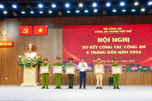 Công an TP Huế: Giữ vững an ninh, trật tự, hoàn thành toàn diện nhiệm vụ 6 tháng đầu năm