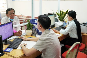 Trường hợp cán bộ không chuyên trách cấp xã phải trả lại tiền trợ cấp tinh giản