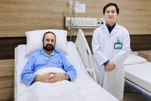 Du khách Mỹ vượt nửa vòng trái đất, an tâm phẫu thuật tại Bệnh viện Đa khoa Phương Đông