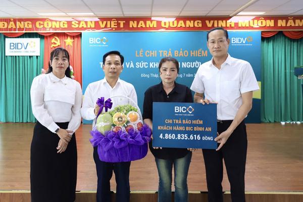 BIC chi trả hơn 4,8 tỷ đồng quyền lợi bảo hiểm BIC Bình An  cho khách hàng BIDV Đồng Tháp