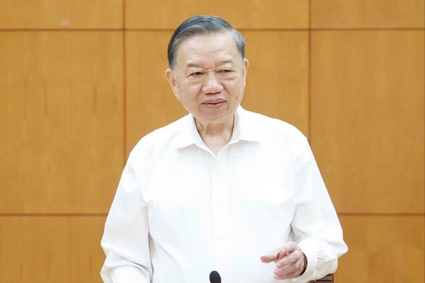Tổng Bí thư, Chủ tịch nước yêu cầu thay đổi tư duy đào tạo từ “bằng cấp” sang “nghề nghiệp”