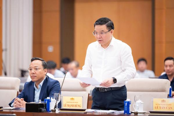 Đề nghị làm rõ cơ chế kiểm tra, kiểm soát khi giao quyền cho Bộ Công Thương, Petrovietnam
