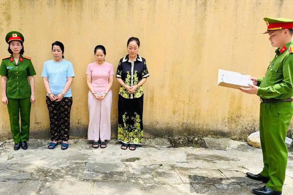 Công an Thanh Hoá khởi thêm nhiều chủ tiệm vàng lớn ở TP. Hồ Chí Minh trong đường dây buôn lậu kim cương