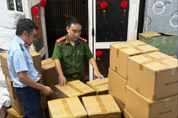 Hà Nội xử lý 9.922 vụ buôn lậu, gian lận thương mại và hàng giả trong 6 tháng