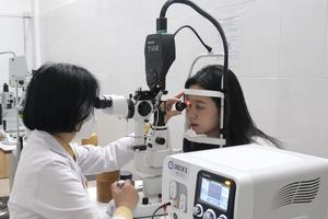 Người dân không tự ý mua thuốc điều trị đau mắt đỏ