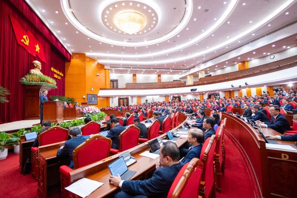 Trung ương thông qua “những điều đảng viên không được làm”, định hướng sửa Luật Đất đai