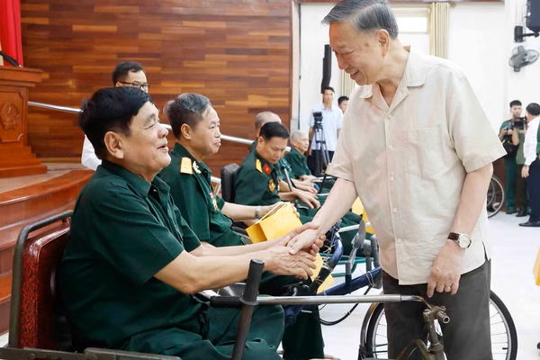 Thư của Tổng Bí thư, Chủ tịch nước nhân dịp kỷ niệm 79 năm Ngày Thương binh - Liệt sĩ