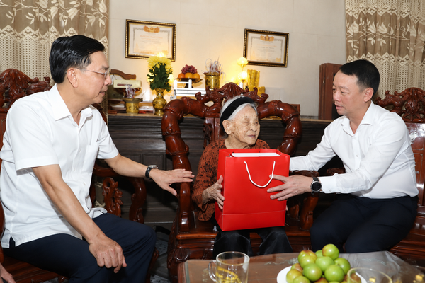 Quan tâm toàn diện người có công với cách mạng