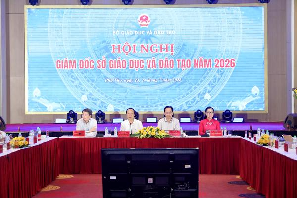 Bộ trưởng Giáo dục: Cắt giảm 50% hội thi, phong trào… hình thức