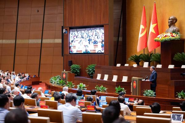 Phát biểu của Tổng Bí thư, Chủ tịch nước tại Hội nghị toàn quốc triển khai thực hiện Nghị quyết Hội nghị Trung ương 3