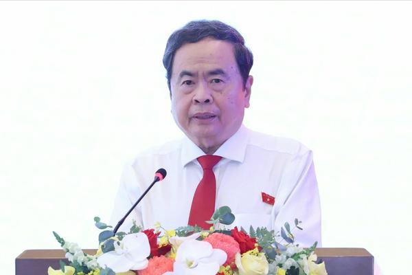 Chủ tịch Quốc hội: Không thể giám sát vấn đề mới bằng tư duy cũ