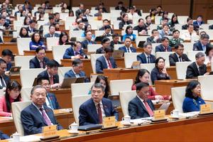 Quốc hội họp kỳ không thường lệ, bàn sửa Luật Đất đai, quyết nhiều vấn đề cấp bách