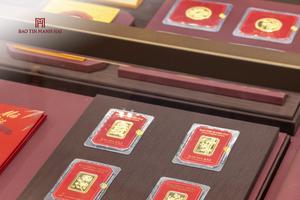 Giá vàng hôm nay 7/8: Vàng bứt phá vượt 4.200 USD/ounce rồi chững lại, có nên xuống tiền?