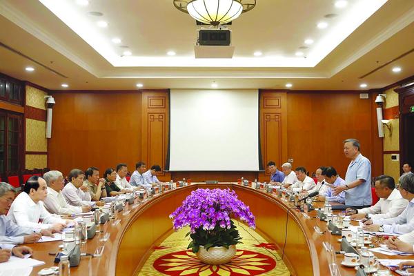 Bài 1: Thanh tra chuyên đề - Hiện thực hóa chủ trương của Đảng trong kiểm soát quyền lực, hoàn thiện thể chế