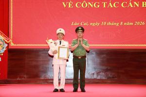 Công bố quyết định bổ nhiệm Giám đốc Công an tỉnh Lào Cai