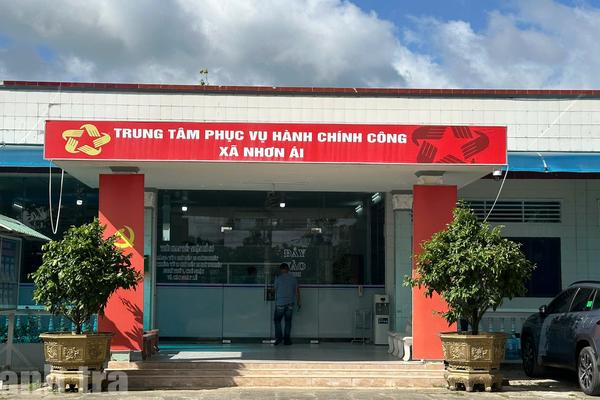 Tiếp công dân xã Nhơn Ái: Từ lắng nghe đến trách nhiệm giải quyết ở cơ sở
