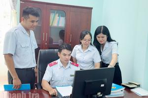 Bài 1: Kiện toàn bộ máy, bảo đảm hoạt động công vụ liên tục, thông suốt