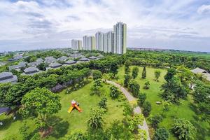 Phát triển kinh tế đi đôi với bảo vệ môi trường
