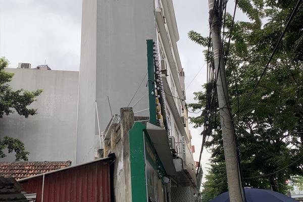 Không để phát sinh nhà “siêu mỏng, siêu méo” trên các tuyến đường mới mở
