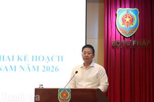 Đưa Ngày Pháp luật Việt Nam trở thành ngày hội tôn vinh Hiến pháp và pháp luật
