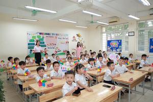 Tiếng Anh sẽ là môn học bắt buộc từ lớp 1