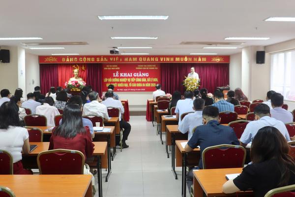 Hơn 60 cán bộ Kho bạc Nhà nước tham gia lớp bồi dưỡng nghiệp vụ tiếp công dân