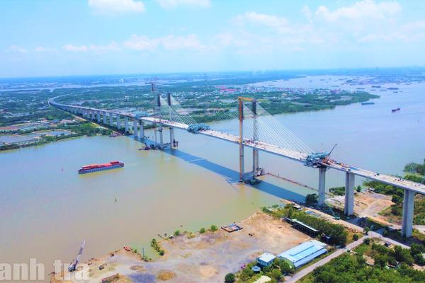Cầu Phước Khánh thông xe: “Mở khóa” hành lang kinh tế Bến Lức - Long Thành