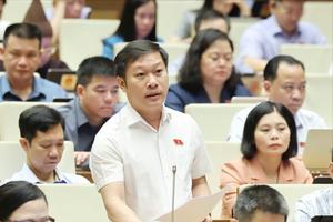 Lo “kẽ hở” cho chủ đầu tư thu tiền khách hàng trước khi bất động sản đủ điều kiện mở bán
