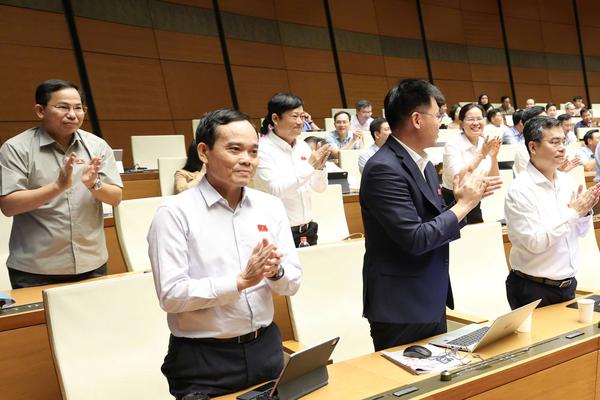 TPHCM và đô thị đặc biệt được thí điểm chính sách mới, khác luật