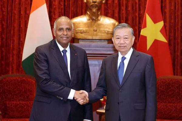 Việt Nam và Bờ Biển Ngà có nhiều điểm tương đồng về khát vọng và điều kiện phát triển