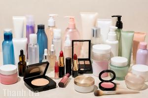 Bộ Y tế tăng cường kiểm tra, hậu kiểm, xử lý hàng giả, hàng kém chất lượng