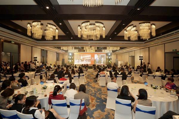 Căn hộ trung tâm hướng biển: Giá trị kép từ tận hưởng đến tích sản
