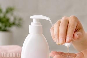 Thu hồi 2 lô dung dịch vệ sinh phụ nữ Rolux AF là hàng giả