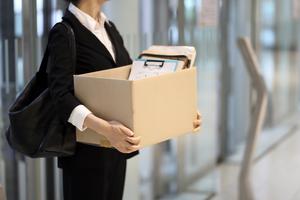 Công chức, viên chức bị kỷ luật buộc thôi việc khi nào?