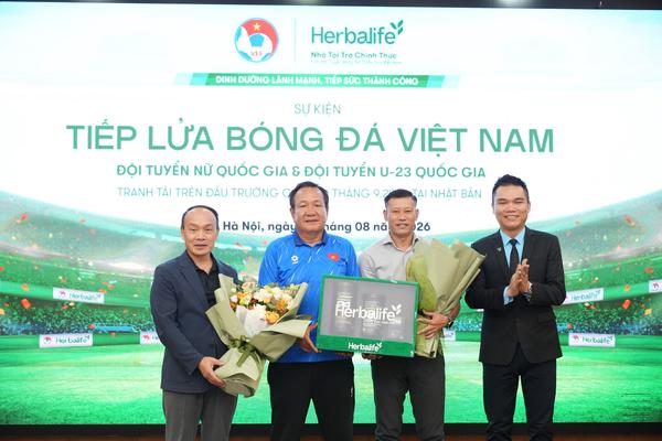 Herbalife và Liên đoàn Bóng đá Việt Nam cùng tiếp sức các đội tuyển Việt Nam tại “Tiếp Lửa Bóng Đá Việt Nam”